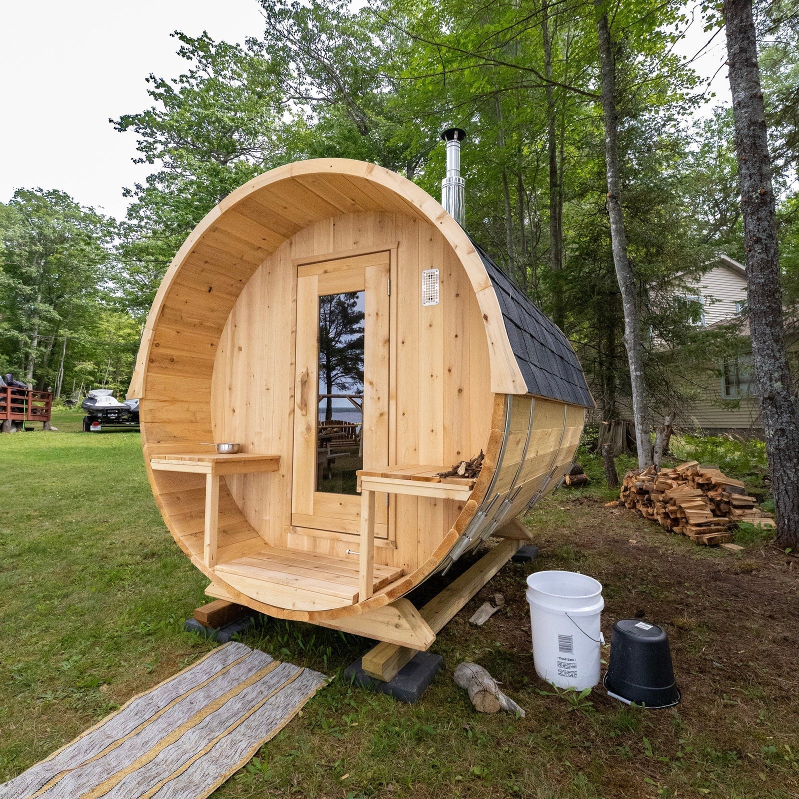 Dundalk Barrel Sauna Premium Outdoor Spa Experience CTC2245MP
