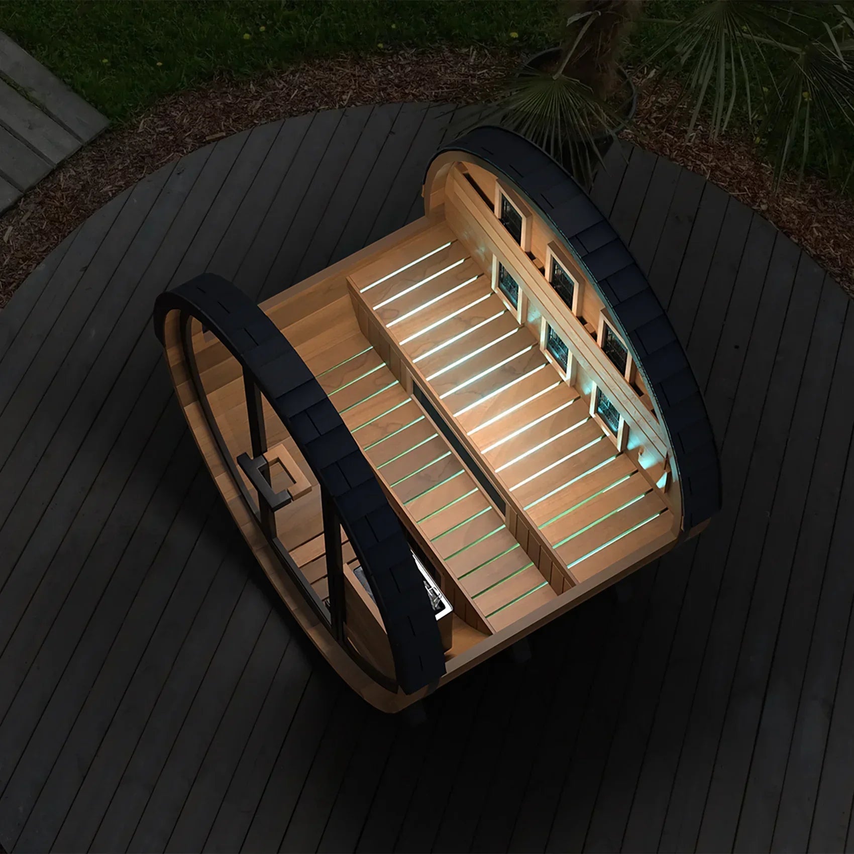 Finnmark FD-7 Hybrid Sauna Cabin for Relaxation and Recovery