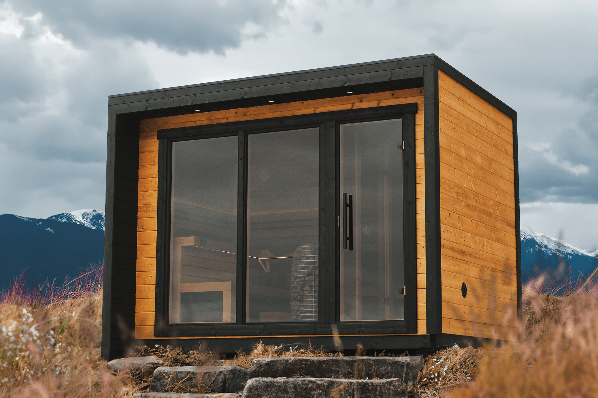 Modern 5 Person Outdoor Sauna with Changing Room – Leil Patio M ThermoWood Backyard Sauna Cabin