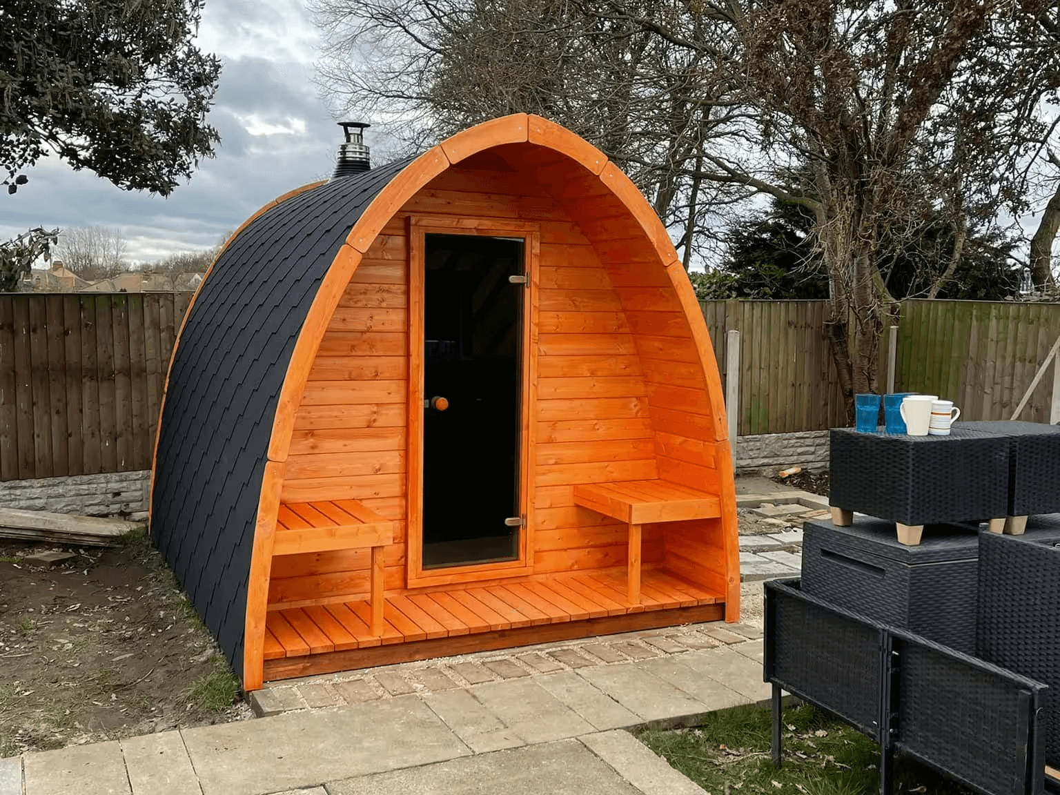 SaunaLife G3 4 Person Outdoor Sauna Kit, Premium Backyard Garden-Series Sauna with Parabolic Curved Roof for Home Spa Relaxation SL-MODELG3