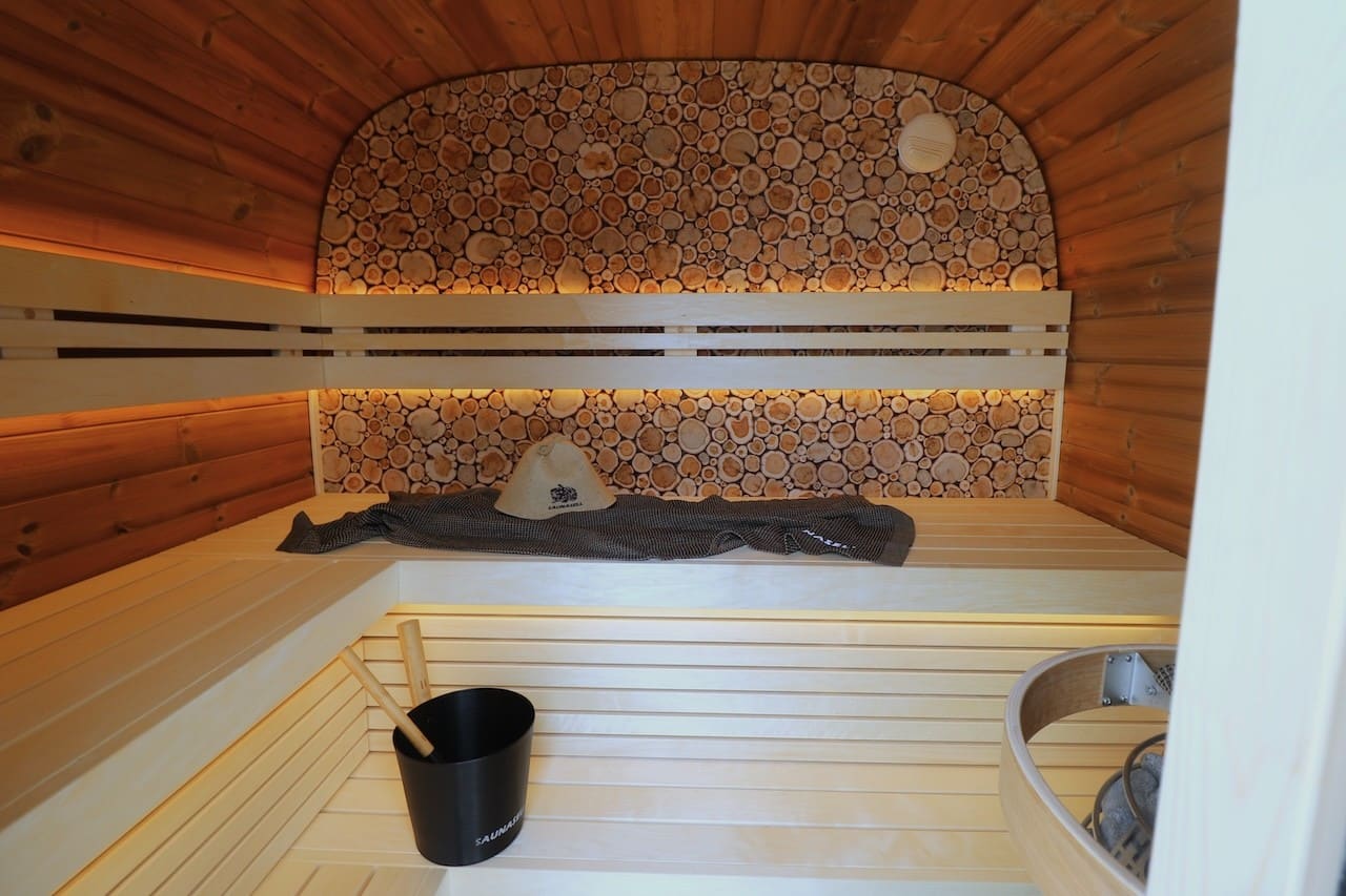 Leil Premium Outdoor Mini Sauna Cabin for 4–5 People, Round Cube Backyard Spa Sauna with Elegant Nordic Wood Finish