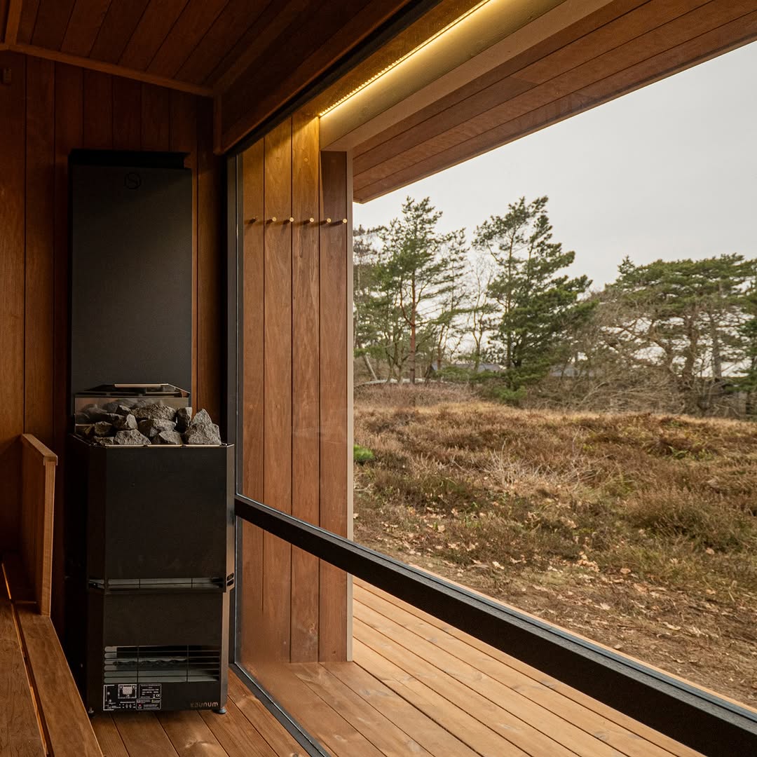 Saunum AIR L 10 9.8kW WiFi Sauna Heater Package with Climate Equalizer & Sauna Stones