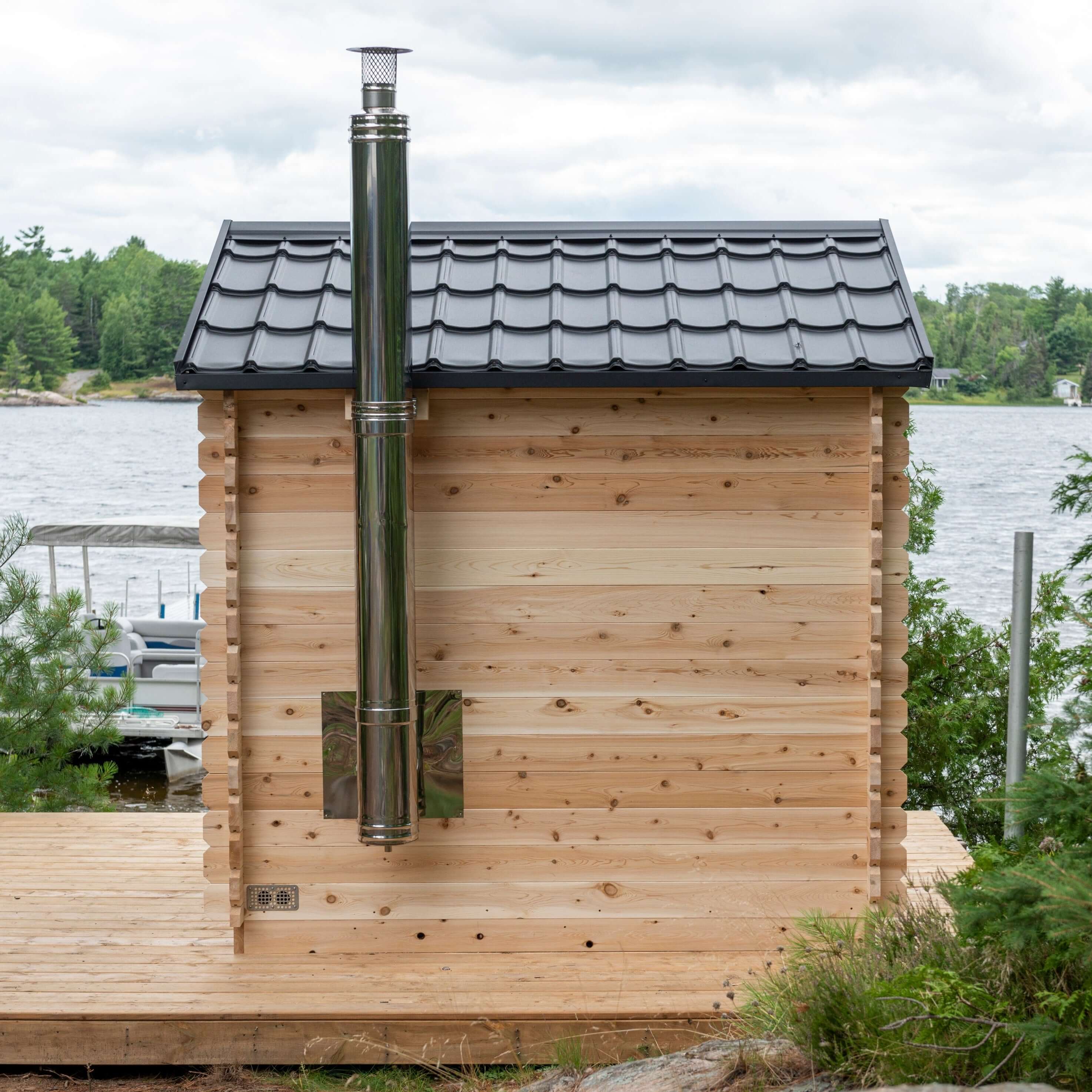 Dundalk CT Georgian 6 Person Outdoor Sauna CTC88W