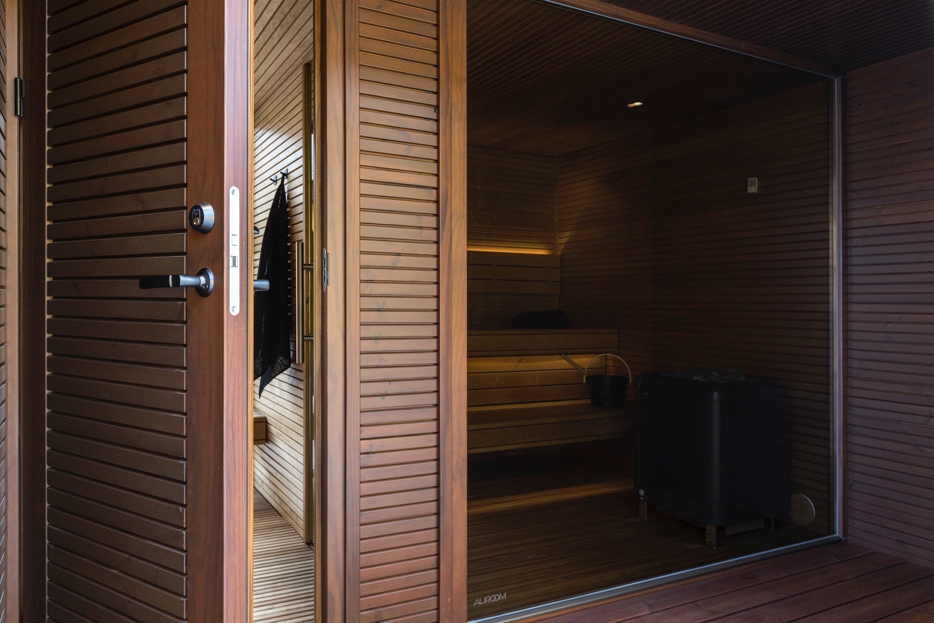 Auroom Natura Outdoor Modular Sauna with Natural Wood Finish