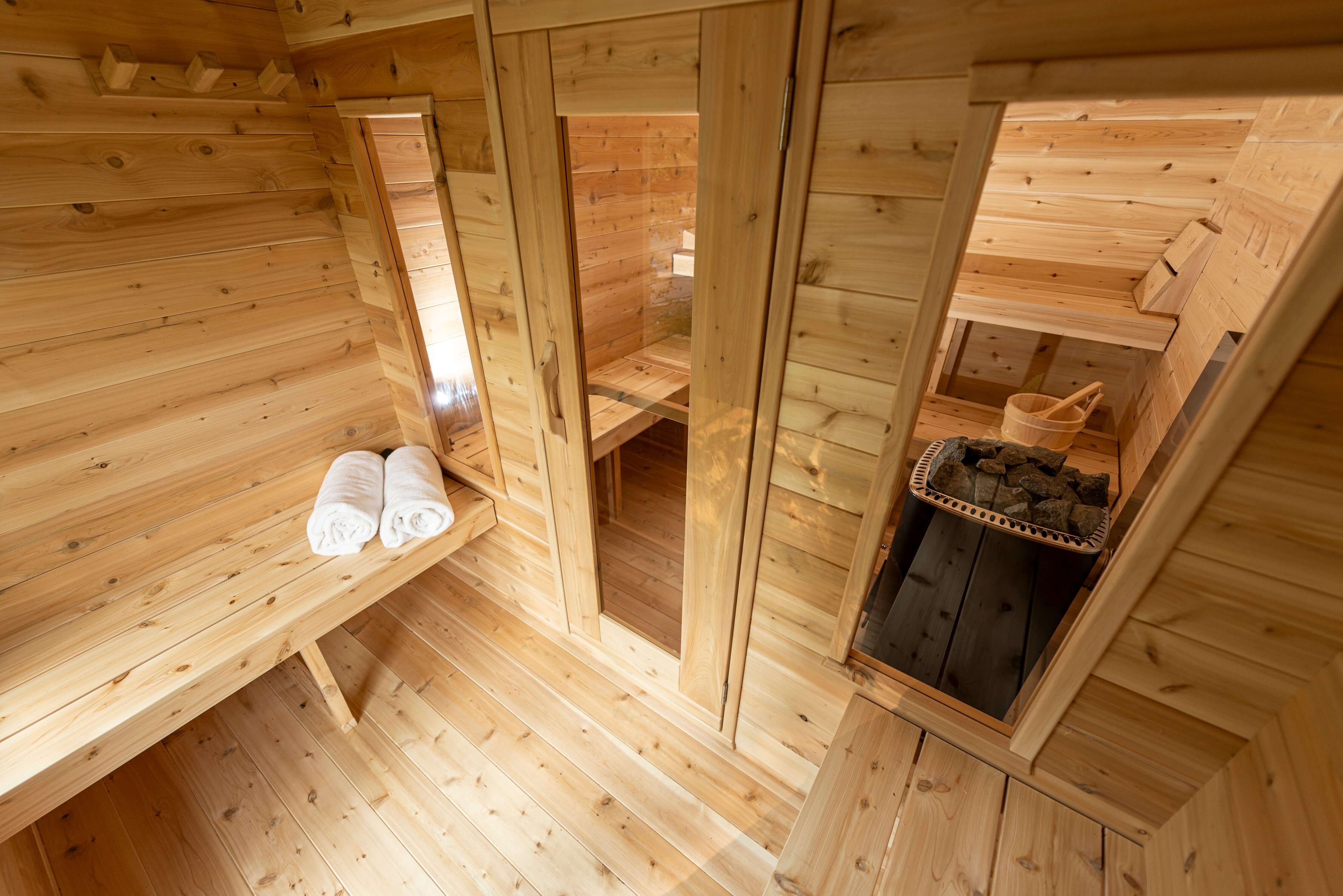 Dundalk LeisureCraft 6 Person Outdoor Sauna Cabin