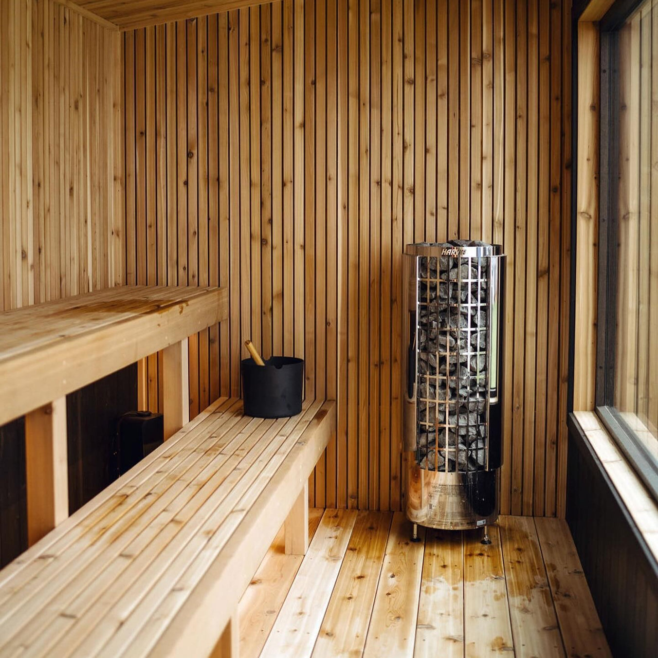 Harvia Cilindro PC90 9kW Sauna Heater Package with Integrated Controls & Sauna Stones