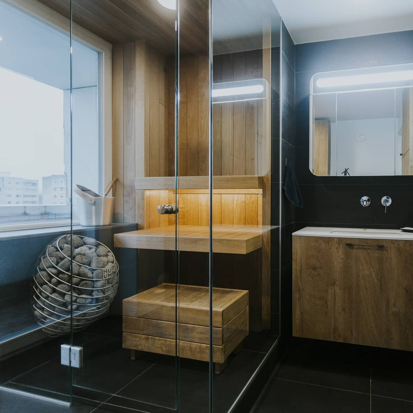 HUUM Drop 9kW Electric Sauna Heater Package with UKU Control & Sauna Stones