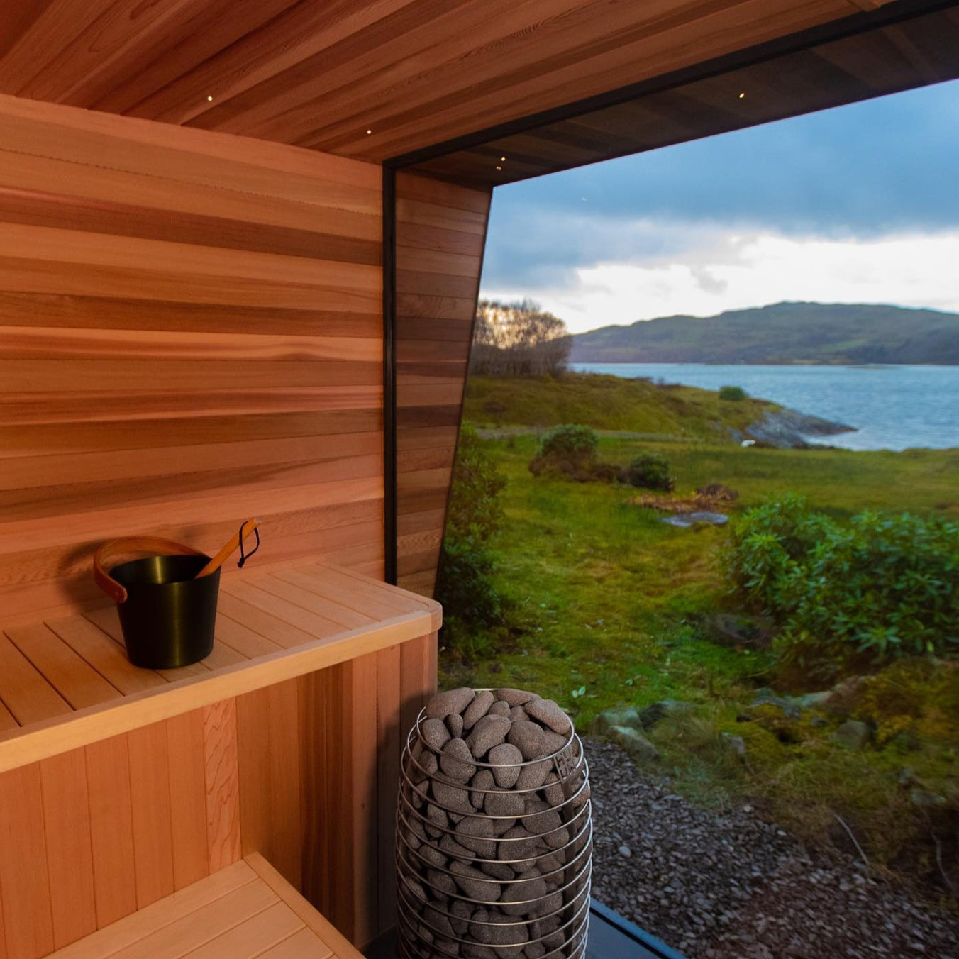 HUUM HIVE Mini 10.5kW Electric Sauna Heater Package with UKU Control, Air Tunnel & Sauna Stones