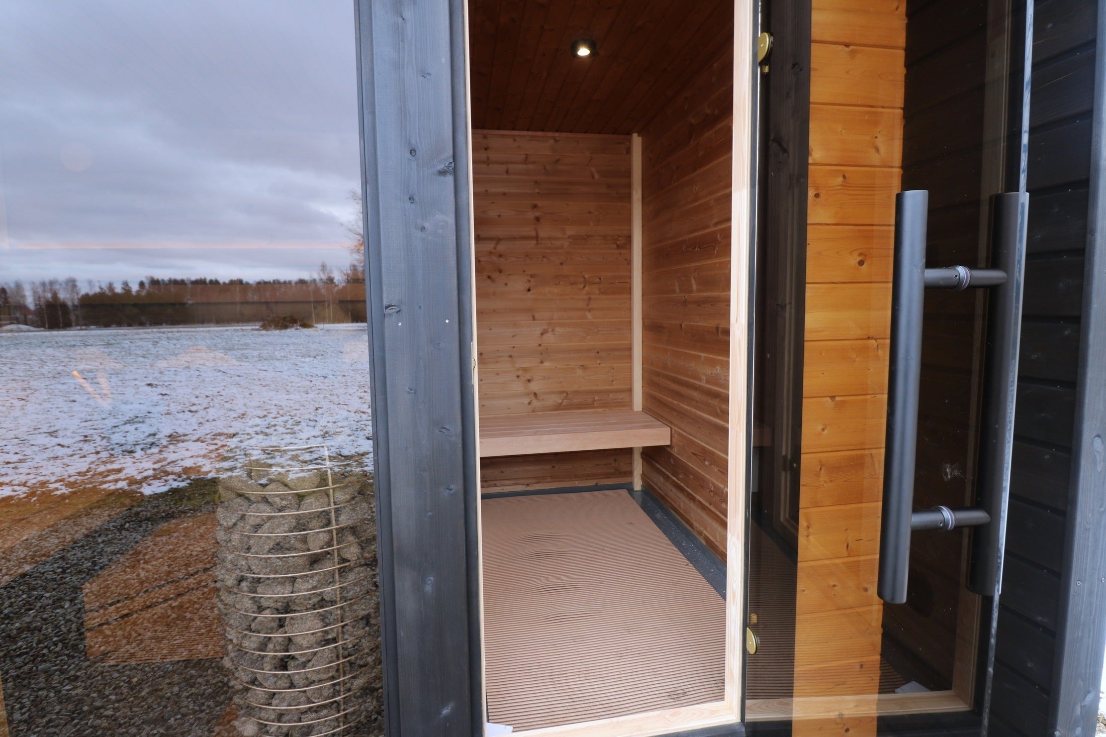 Outdoor Garden Sauna Cabin for 5 People – Leil Patio M with Changing Room and ThermoWood Construction
