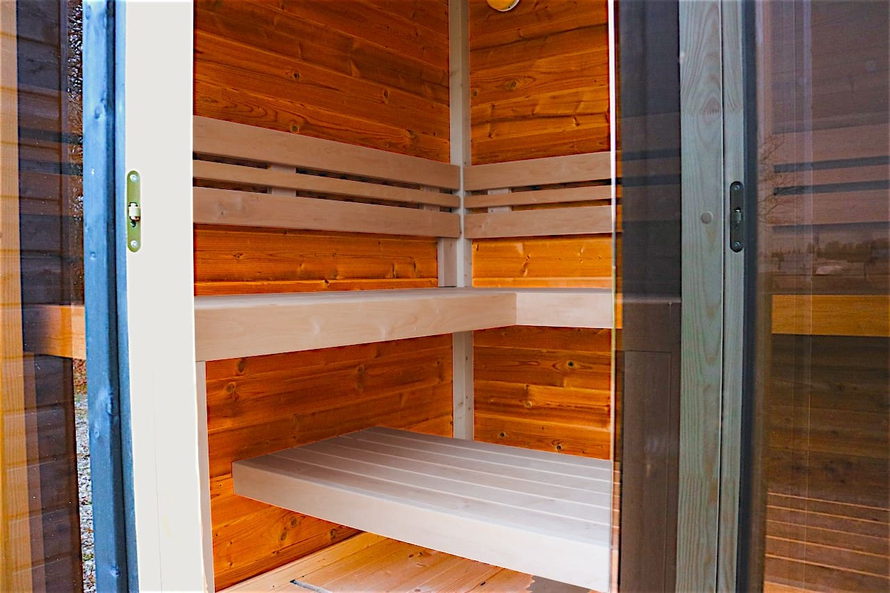 Leil Patio XS outdoor wooden sauna for 4 people, space-saving patio sauna cabin for premium home wellness experience